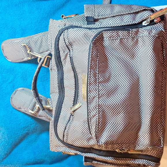 Ju-Ju-Be Handbags - Ju-Ju-Be Diaper Bag Backpack Bag And 2 Diaper Changing Mats (One Is Kate Spade)